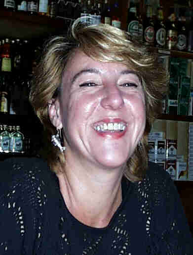 Annie1.jpg - 16587 Bytes